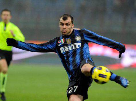 Pandev in azione ai tempi dell'Inter