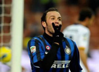 Giampaolo Pazzini quando vestiva la maglia dell'Inter