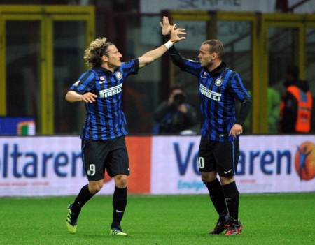 Forlan e Sneijder