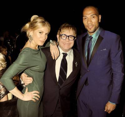 Carew in compagnia di Elton John (jcarew.com)
