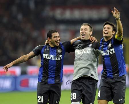 Gargano, Cassano e Javier Zanetti (Getty Images)