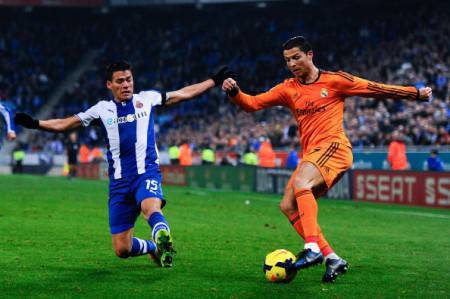 Moreno contro Cristiano Ronaldo (Getty Images)