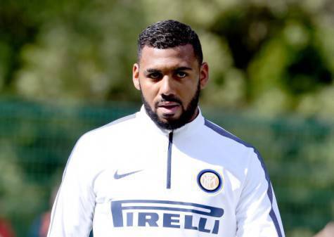 Yann M'Vila 