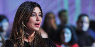 Instagram, Belen Rodriguez troppo sexy: polemica con un follower
