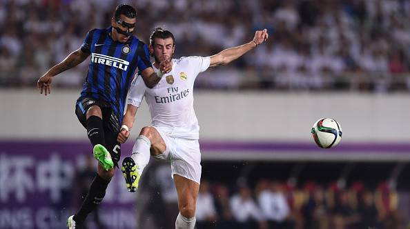 Murillo contro Bale in Inter-Real Madrid 0-3