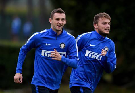 Brozovic e Ljajic alla Pinetina