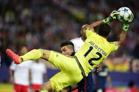 Julio Cesar in Atlético Madrid-Benfica