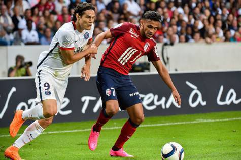 Sofiane Boufal in azione con la maglia del Lilla