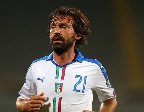 Andrea Pirlo con la maglia dell'Italia