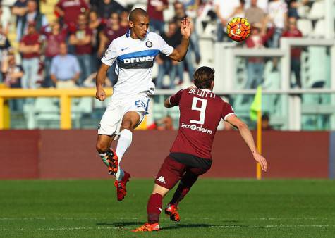 Joao Miranda in azione