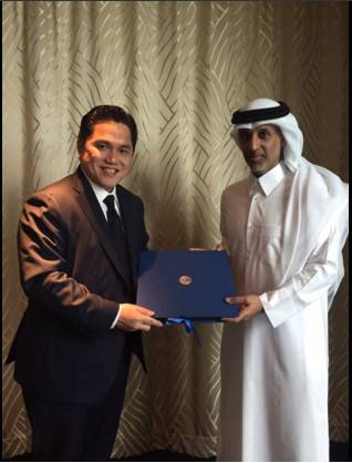 Thohir con Hamad Bin Khalifa Bin Ahmad Al Thani - twitter @inter