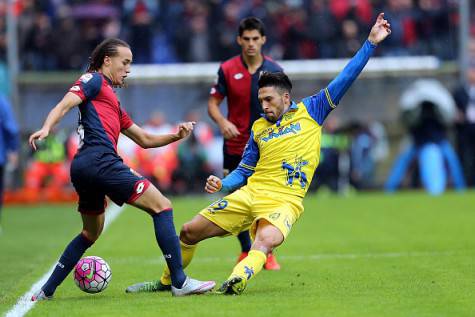 Diego Laxalt in azione con la maglia del Genoa