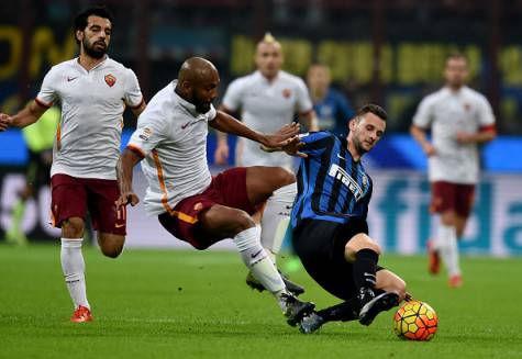 Maicon contro Brozovic in Inter-Roma ©Getty Images