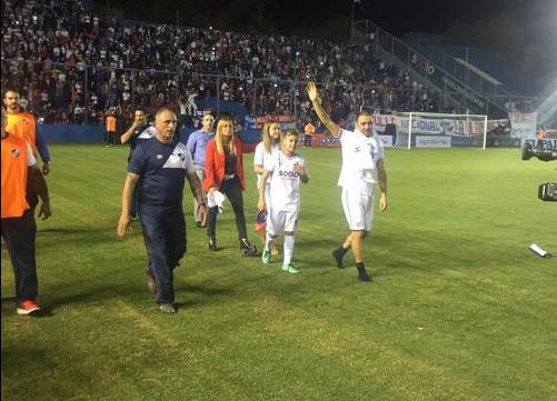 Montevideo, Recoba dà l'addio al calcio