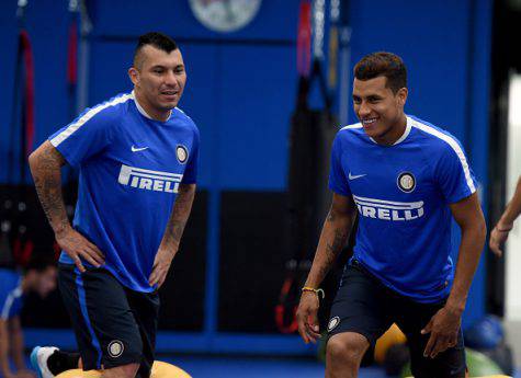 Inter, Copa America: Medel batte Murillo ©Getty Images