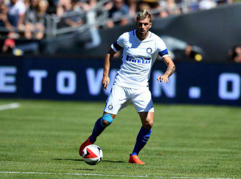 Santon verso il West Ham ©Getty Images