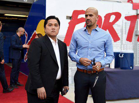 Veron con Thohir ©Getty Images