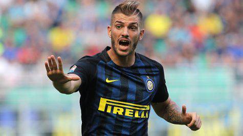 Inter-Southampton, Santon