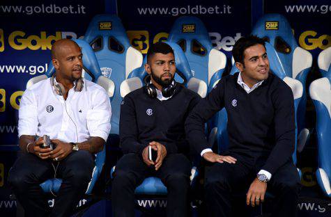 Gabigol in panchina con Eder e Felipe Melo (Getty Images)