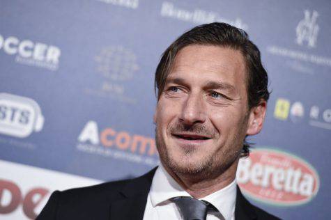 calciomercato inter roma totti conte spalletti