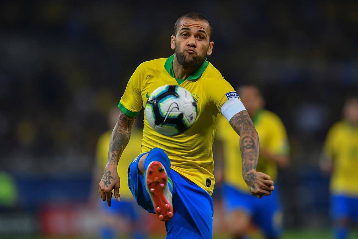 calciomercato inter dani alves