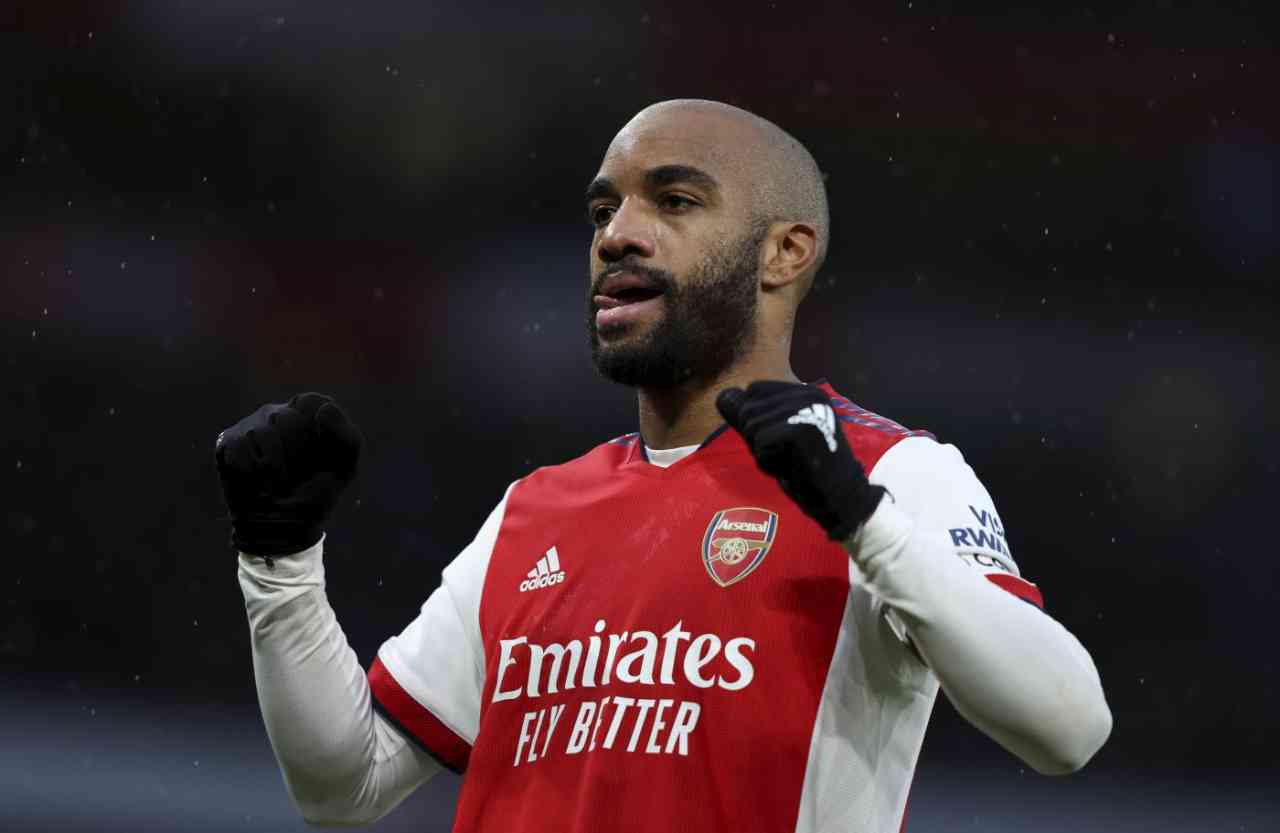 Calciomercato Inter, offerto Lacazette a zero