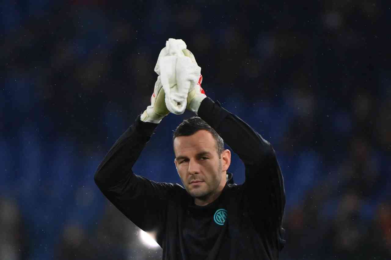 Appuntamento a fine mercato con Handanovic: la situazione