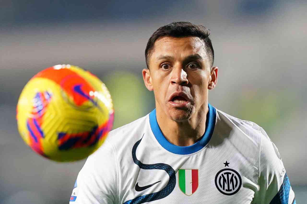 Inter, il paradosso di Sanchez: in forma strepitosa ma non basta