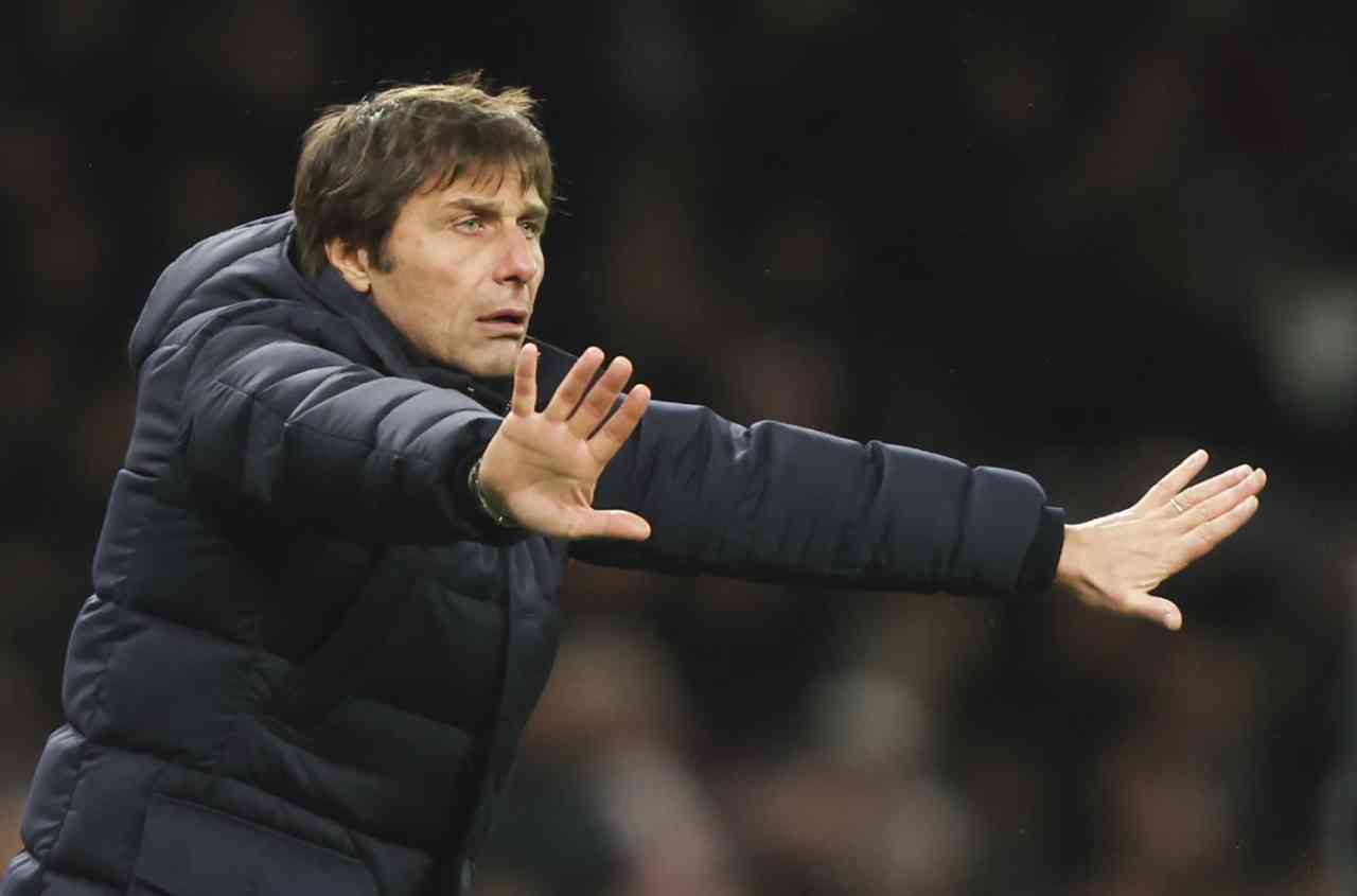 Calciomercato Inter, Conte vuole portarselo al Tottenham | Contatti avviati