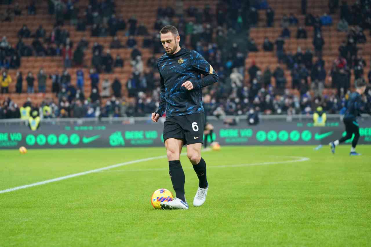 Inter, prende quota il rientro di de Vrij contro la Juventus: circa tre settimane di stop per lui