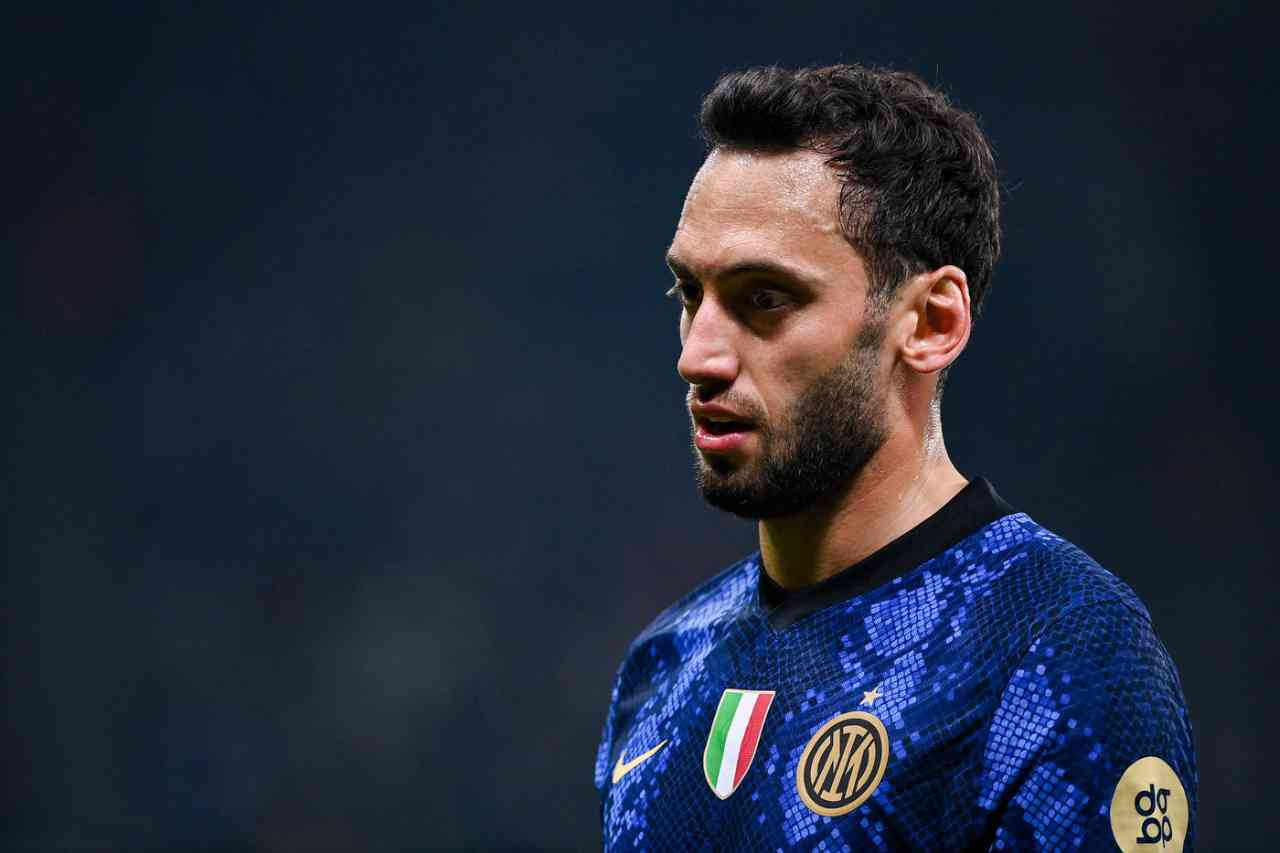 Genoa-Inter, Calhanoglu nel post-gara: "Momento difficile. Sulla mia posizione.."