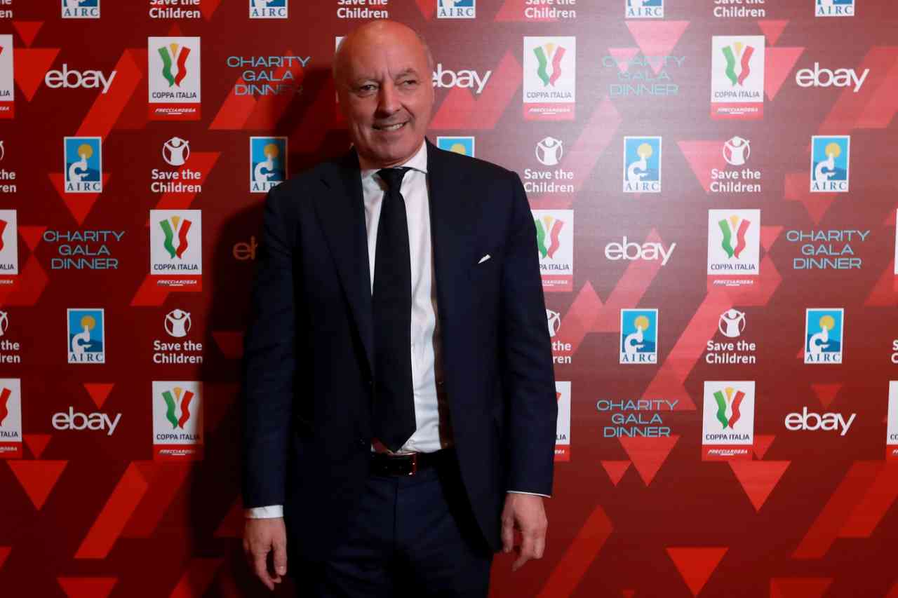 Calciomercato Inter, Moggi e Cosentino presenti all'interno della sede nerazzurra: i due si trovavano a colloquio con Marotta