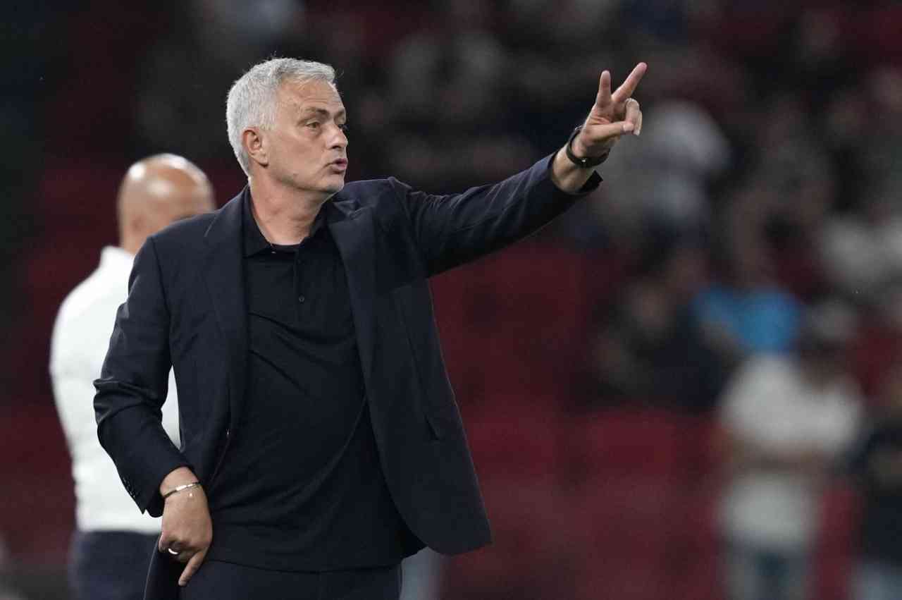 Firma a zero: Mourinho può 'scippare' l'Inter