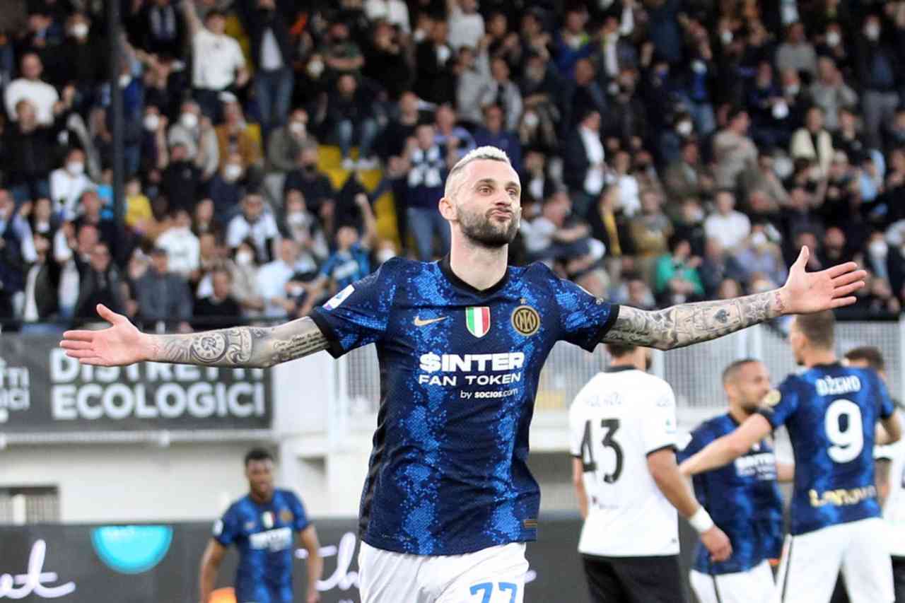 Inter, Brozovic mattatore assoluto dello spogliatoio: il croato è ora un vero e proprio leader anche fuori dal campo