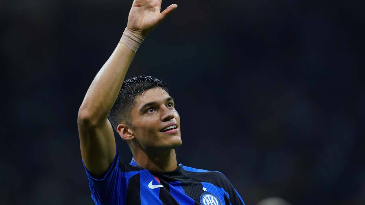 Out Lukaku: chance irripetibile per Correa