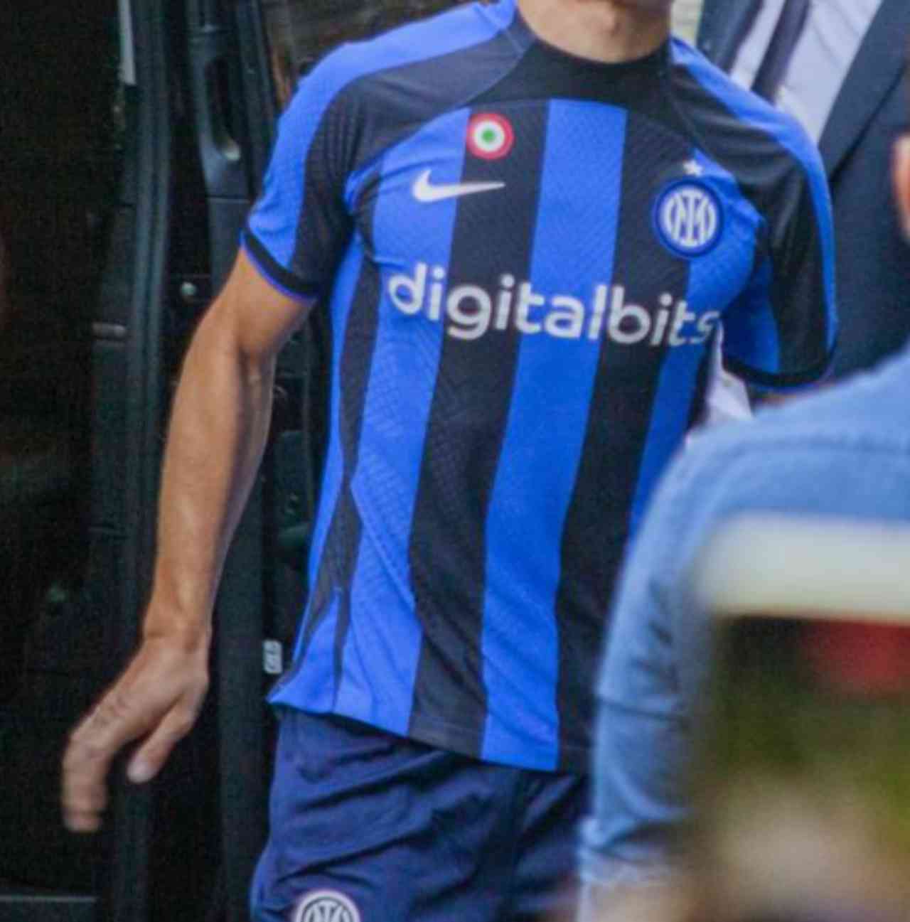 L'Inter passa al contrattacco: via lo sponsor Digitalbits dalle divise femminili e della Primavera