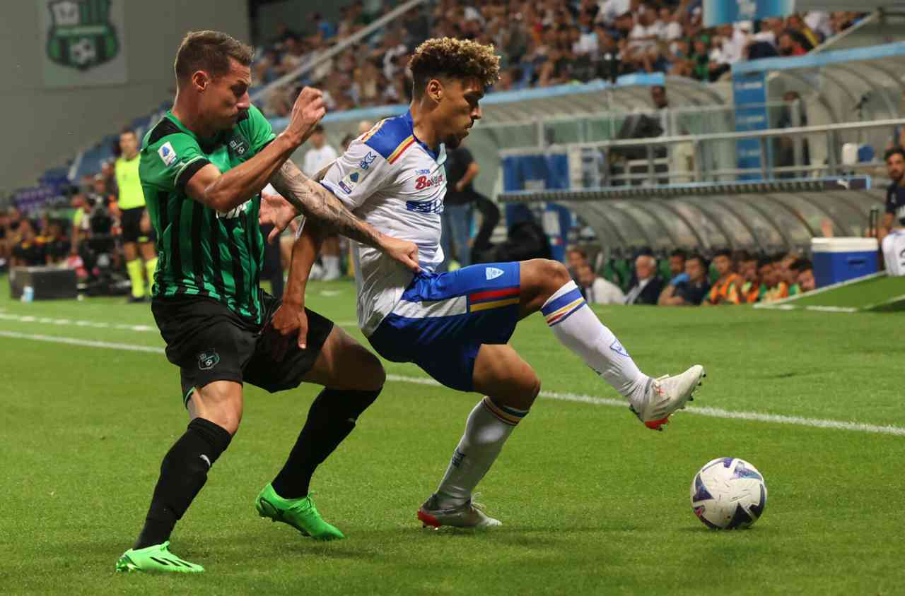 Pinamonti si presenta: subito 'attacco' all'Inter