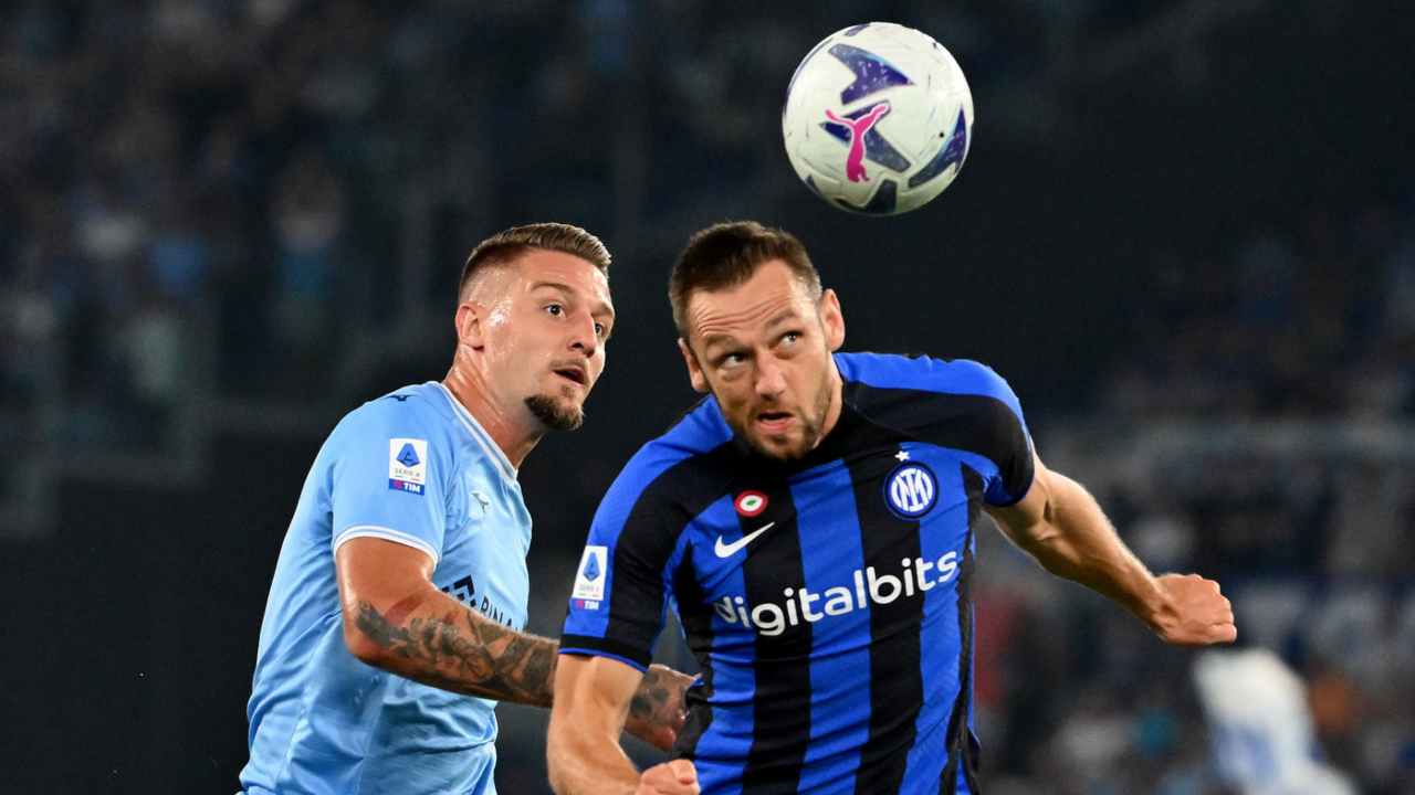 Mourinho beffa l'Inter: tradimento de Vrij 