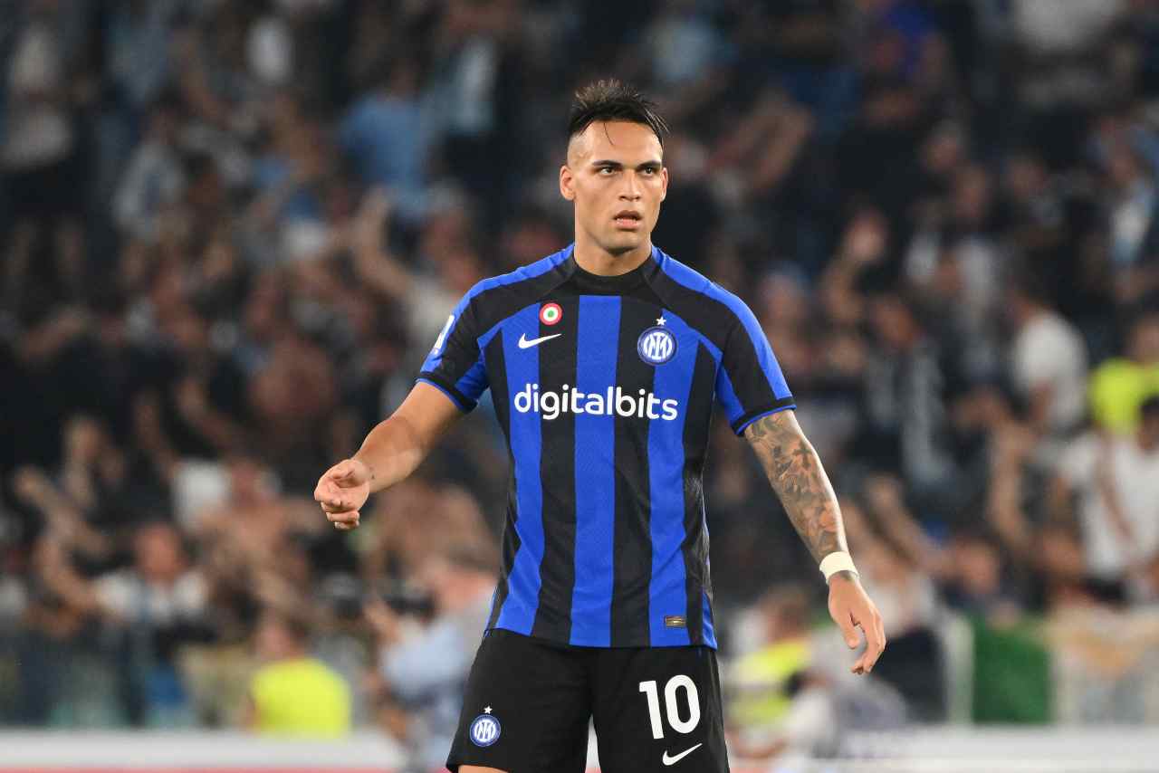 Lautaro e Dumfries per lo United: deve andare via Ronaldo 