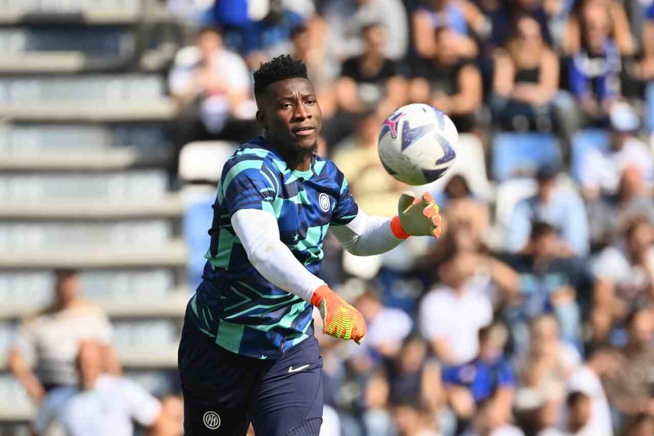 Calciomercato Inter, Onana come Hakimi: scambio per l'erede