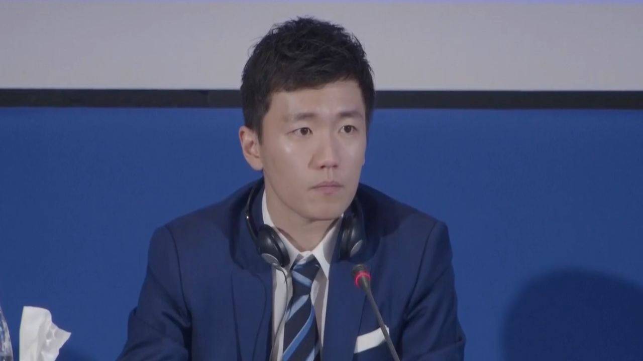 Calciomercato Inter, rinnovo Skriniar: Zhang risponde in conferenza