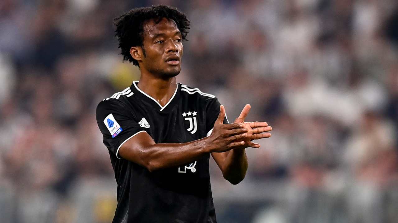 Calciomercato Inter, l'agente si muove per Cuadrado: occhio al ritorno di fiamma