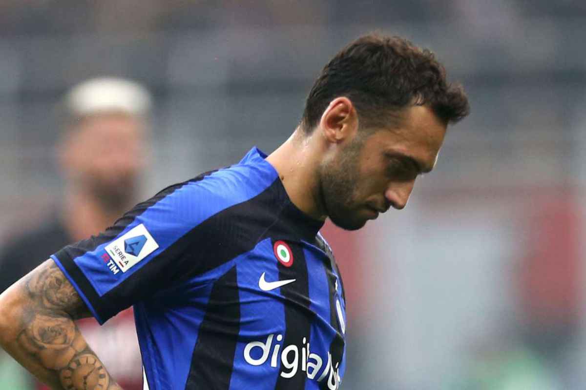 Simeone torna alla carica: scambio secco con Calhanoglu