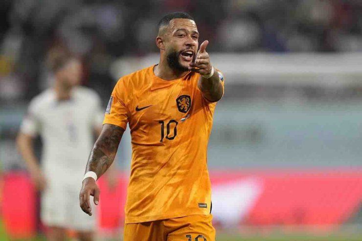 Calciomercato Inter, Depay via da Barcellona: il Newcastle può offrire una cifra irrinunciabile