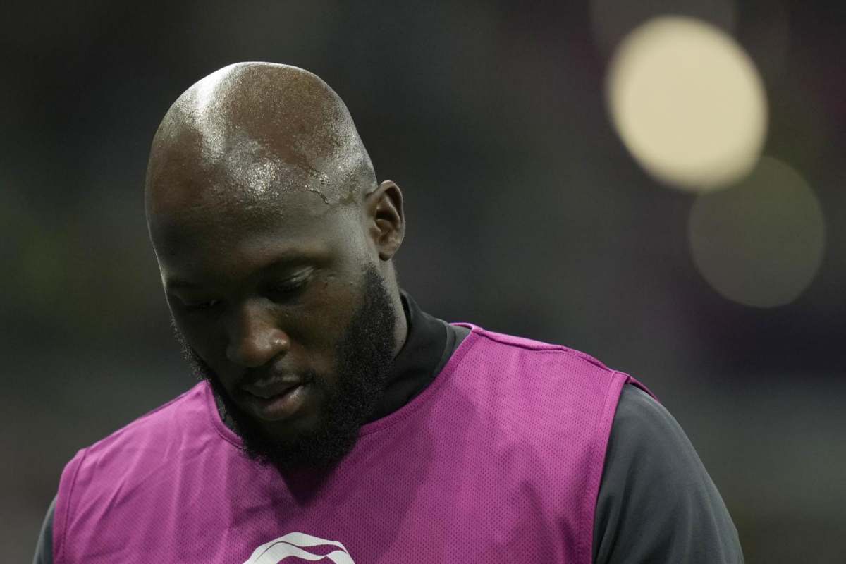 Calciomercato Inter, tanti infortuni e futuro in bilico per Lukaku: spunta una clamorosa suggestione