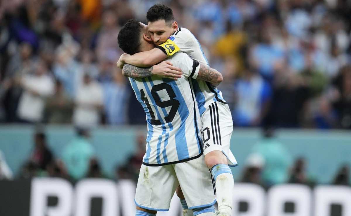 Otamendi e Messi, campioni del mondo