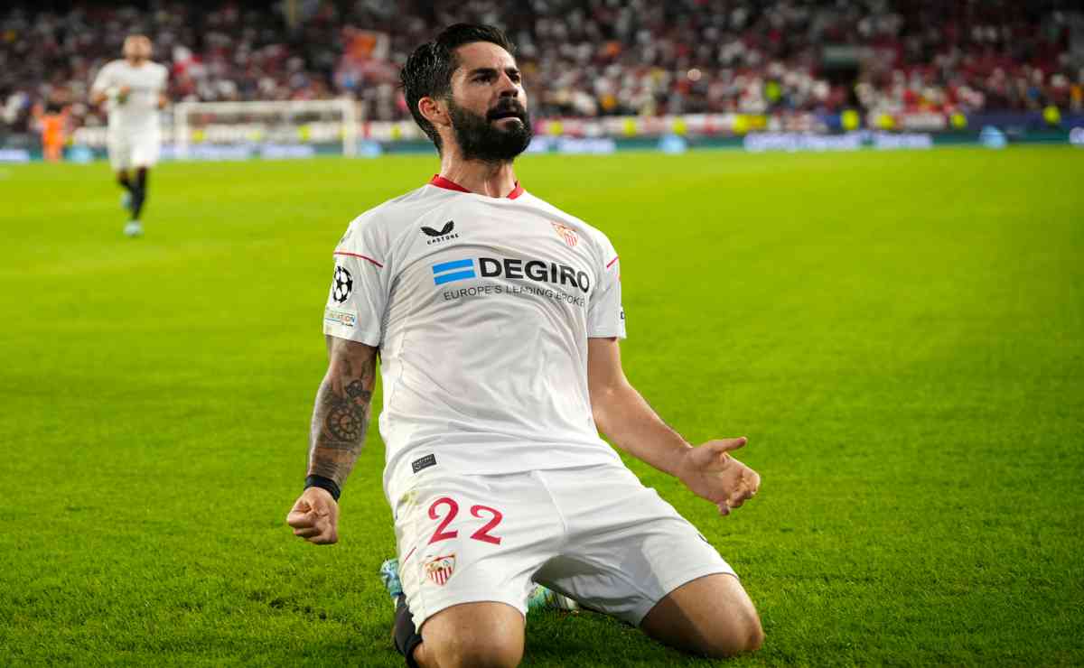 Calciomercato Inter, niente Isco per Correa: lo spagnolo ha rescisso