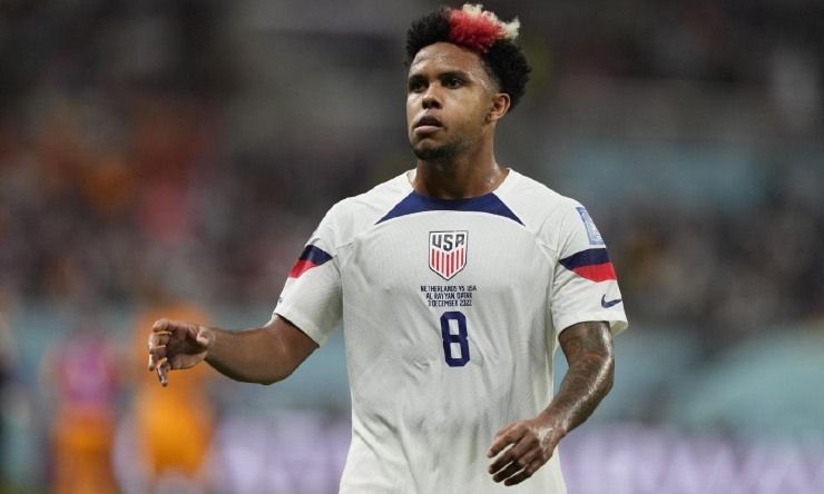 Non solo Mckennie: l'Aston Villa può pensare anche a Dumfries