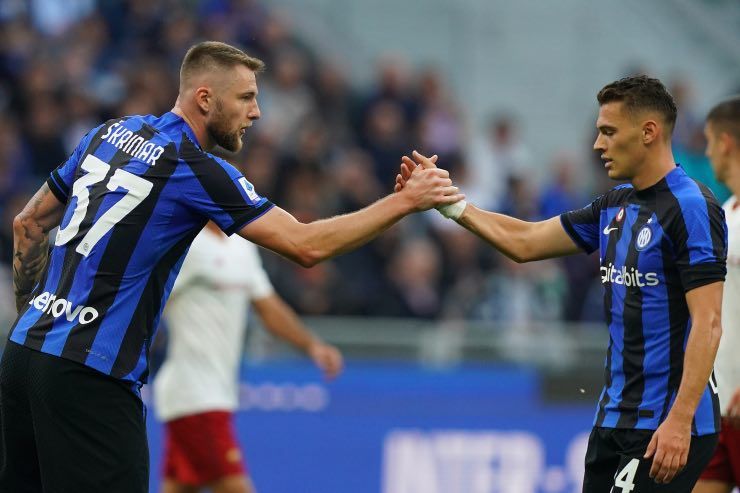 Skriniar comunica con la Curva Nord