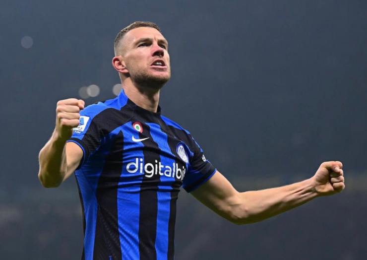 Dzeko dice sì al rinnovo con l'Inter